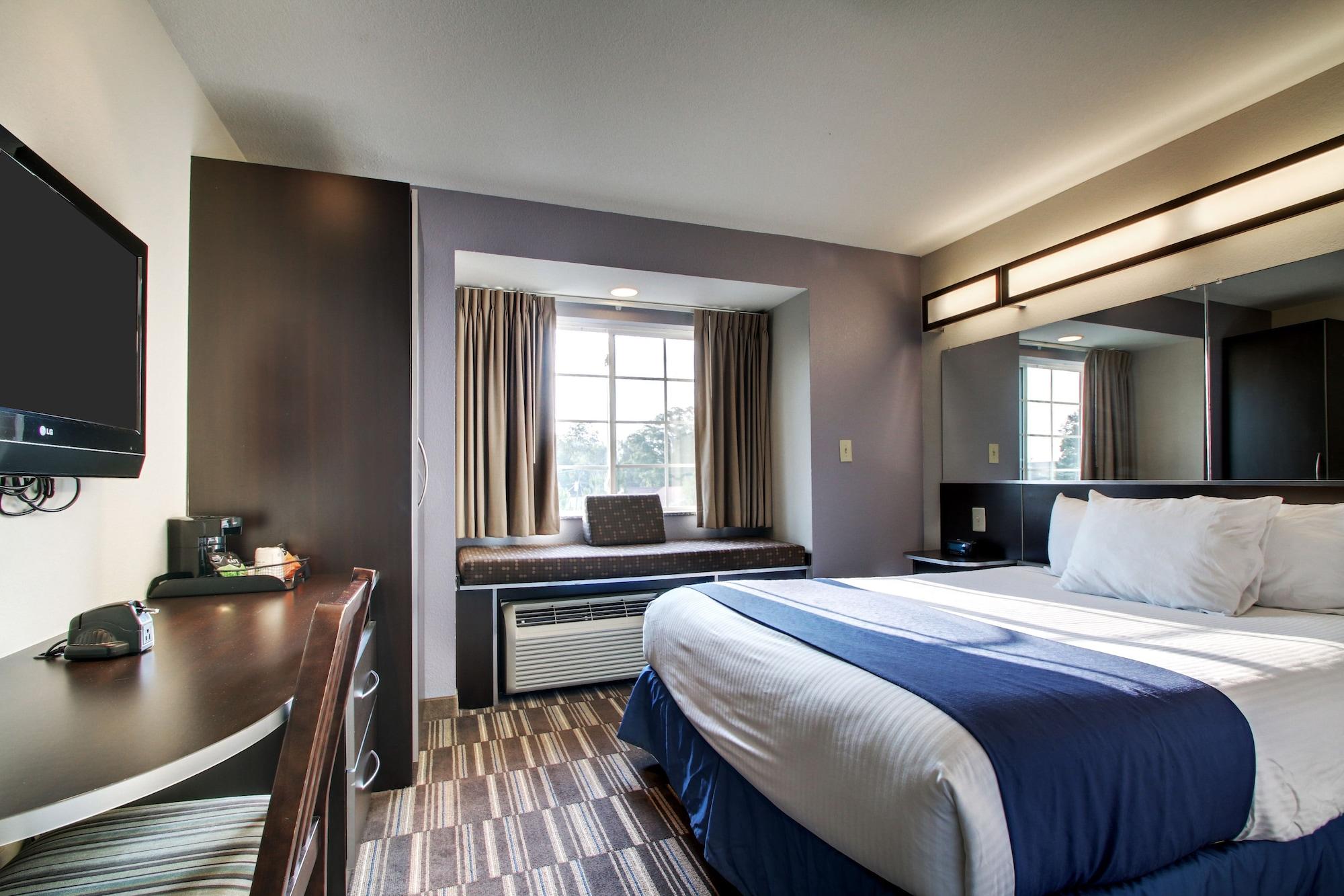 Microtel Inn & Suites By Wyndham Тъскалуса Екстериор снимка