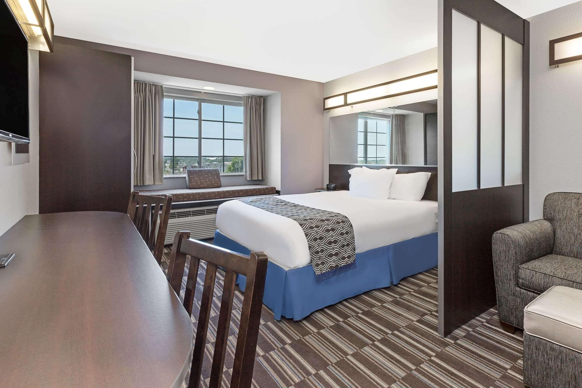Microtel Inn & Suites By Wyndham Тъскалуса Екстериор снимка
