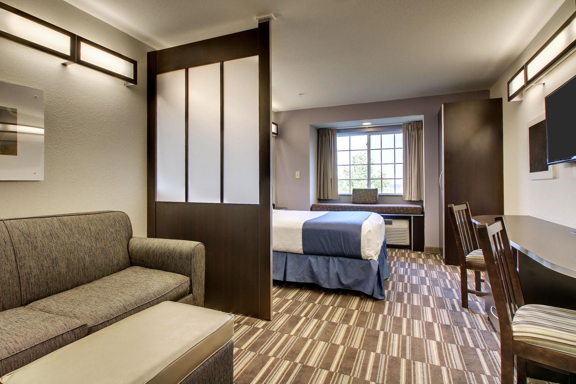 Microtel Inn & Suites By Wyndham Тъскалуса Екстериор снимка