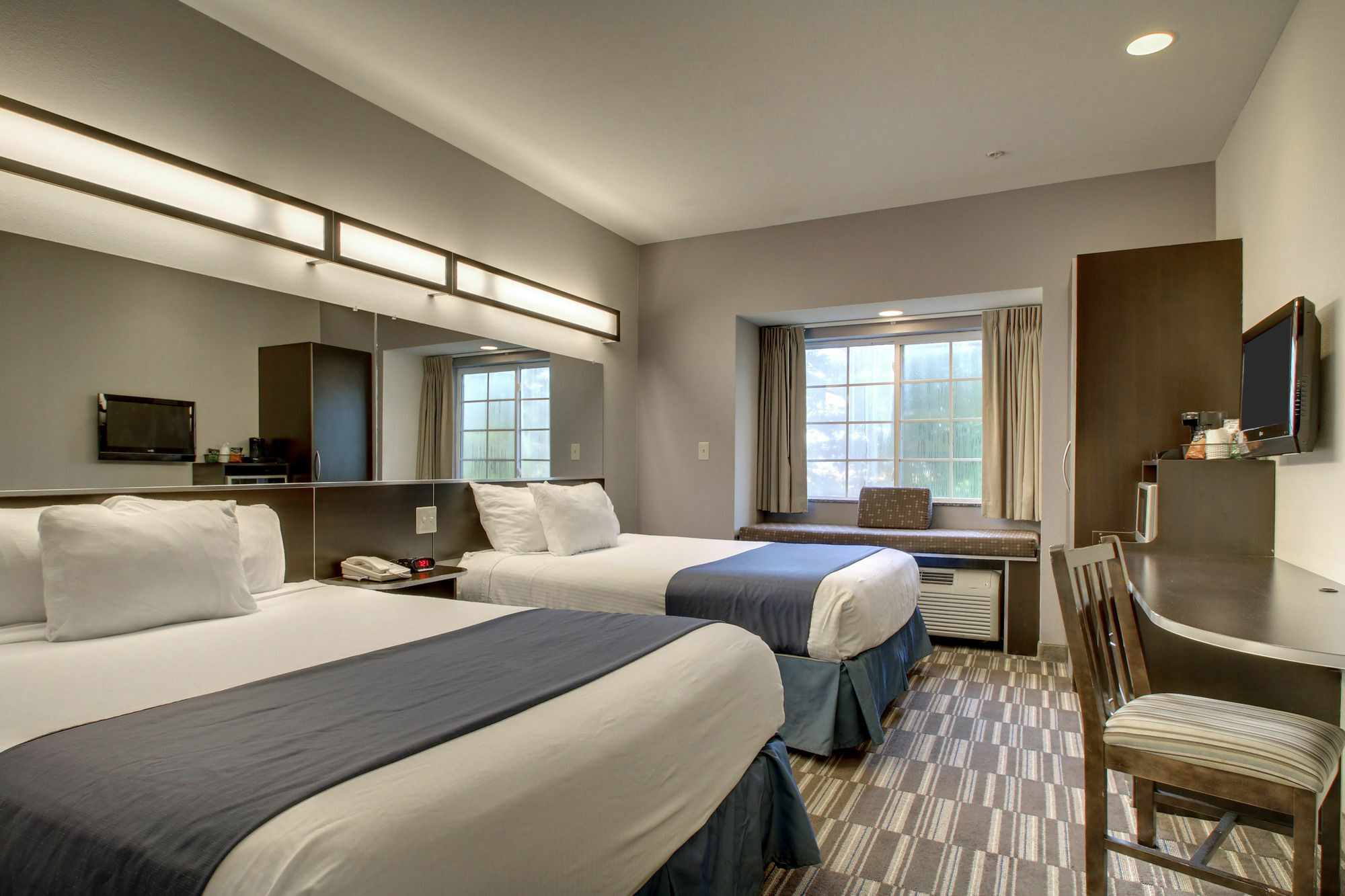Microtel Inn & Suites By Wyndham Тъскалуса Екстериор снимка