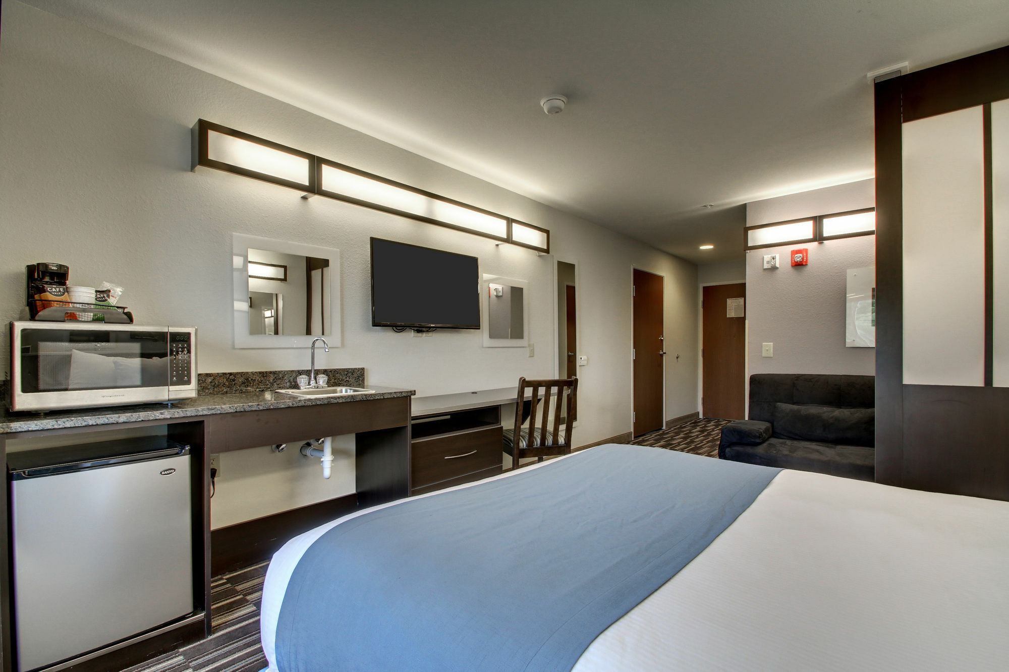 Microtel Inn & Suites By Wyndham Тъскалуса Екстериор снимка